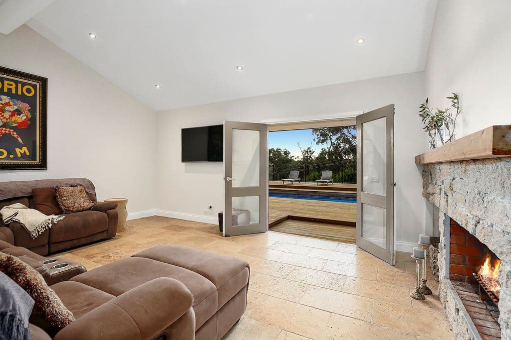 50 Victoria Road, Wandin North VIC 3139, Wandin North - Thumbnail 3