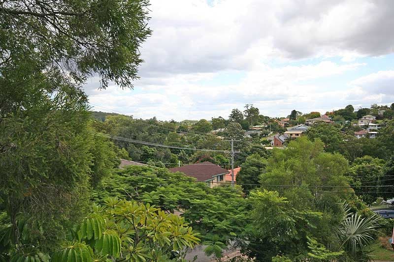 11  Andrea Street, TARRAGINDI QLD 4121, Tarragindi - Thumbnail 2