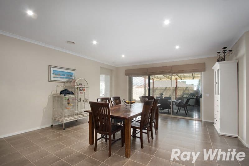 25 Waterford Rise, PAKENHAM VIC 3810, Pakenham - Thumbnail 5