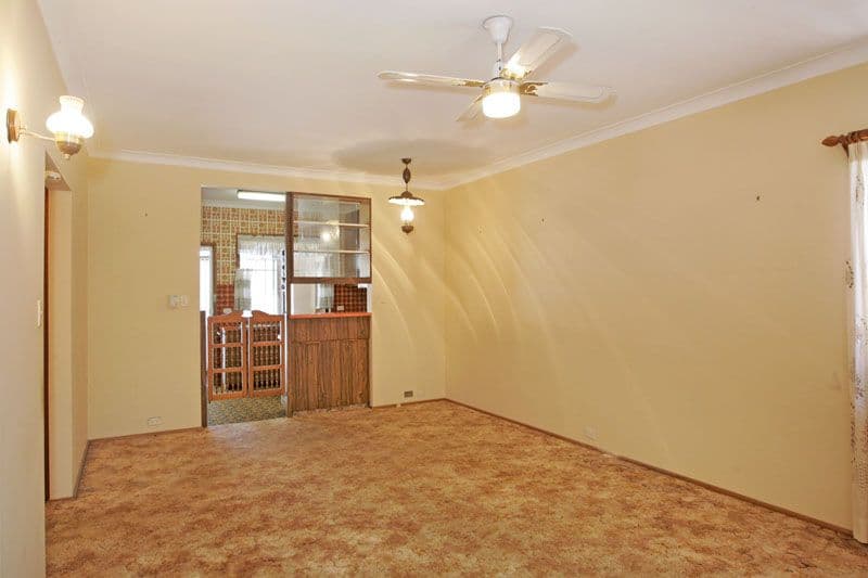 5 Pheasant Avenue, BATEAU BAY NSW 2261, Bateau Bay - Thumbnail 4