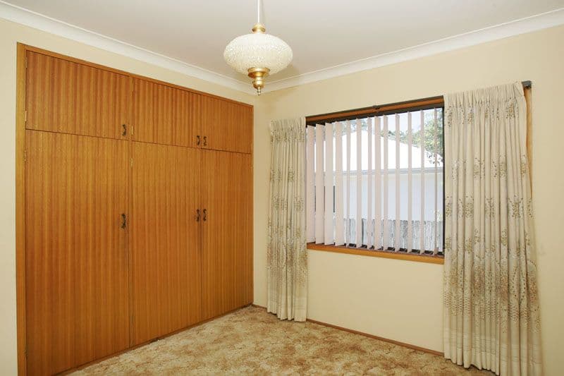 5 Pheasant Avenue, BATEAU BAY NSW 2261, Bateau Bay - Thumbnail 5