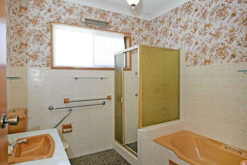 5 Pheasant Avenue, BATEAU BAY NSW 2261, Bateau Bay - Thumbnail 6