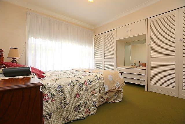 11 Pollock Street, GEORGES HALL NSW 2198, Georges Hall - Thumbnail 6