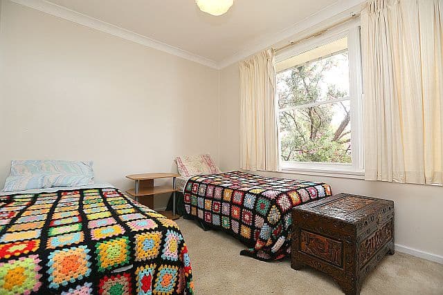 11 Pollock Street, GEORGES HALL NSW 2198, Georges Hall - Thumbnail 7