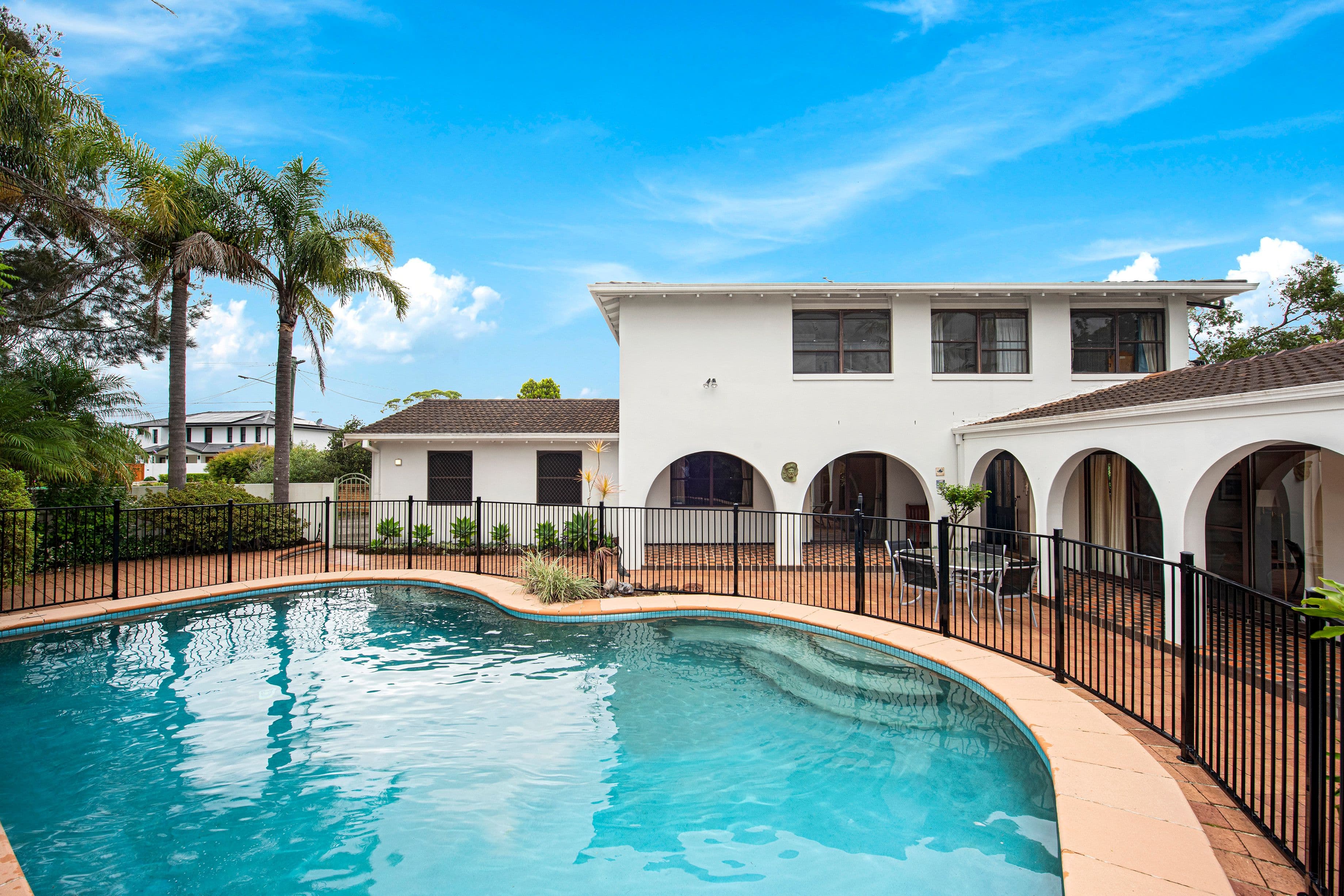 6 Emmett Place, Killarney Heights NSW 2087, Killarney Heights - Image 1