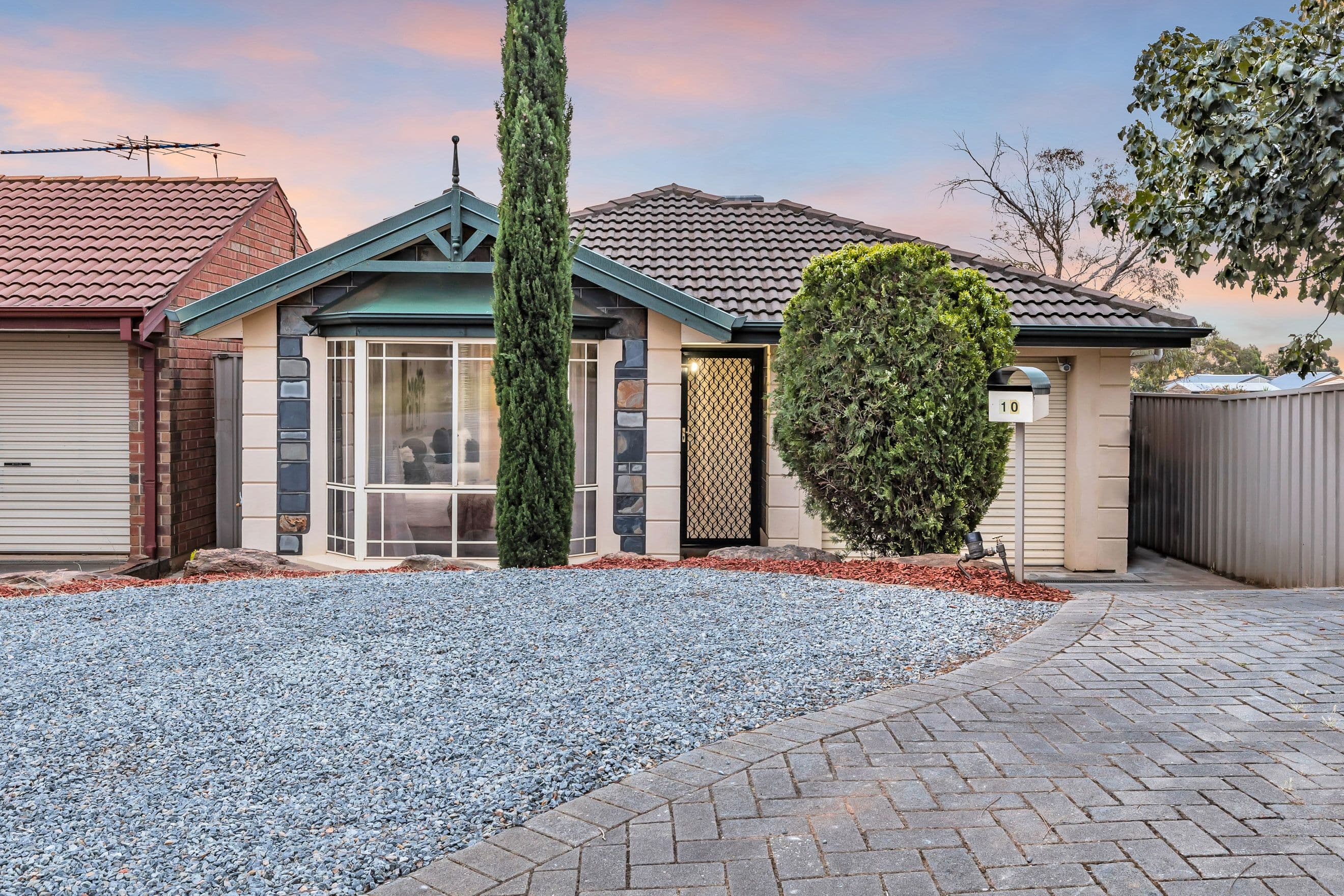 10 Silvertop Court, Craigmore SA 5114, Craigmore - Image 1