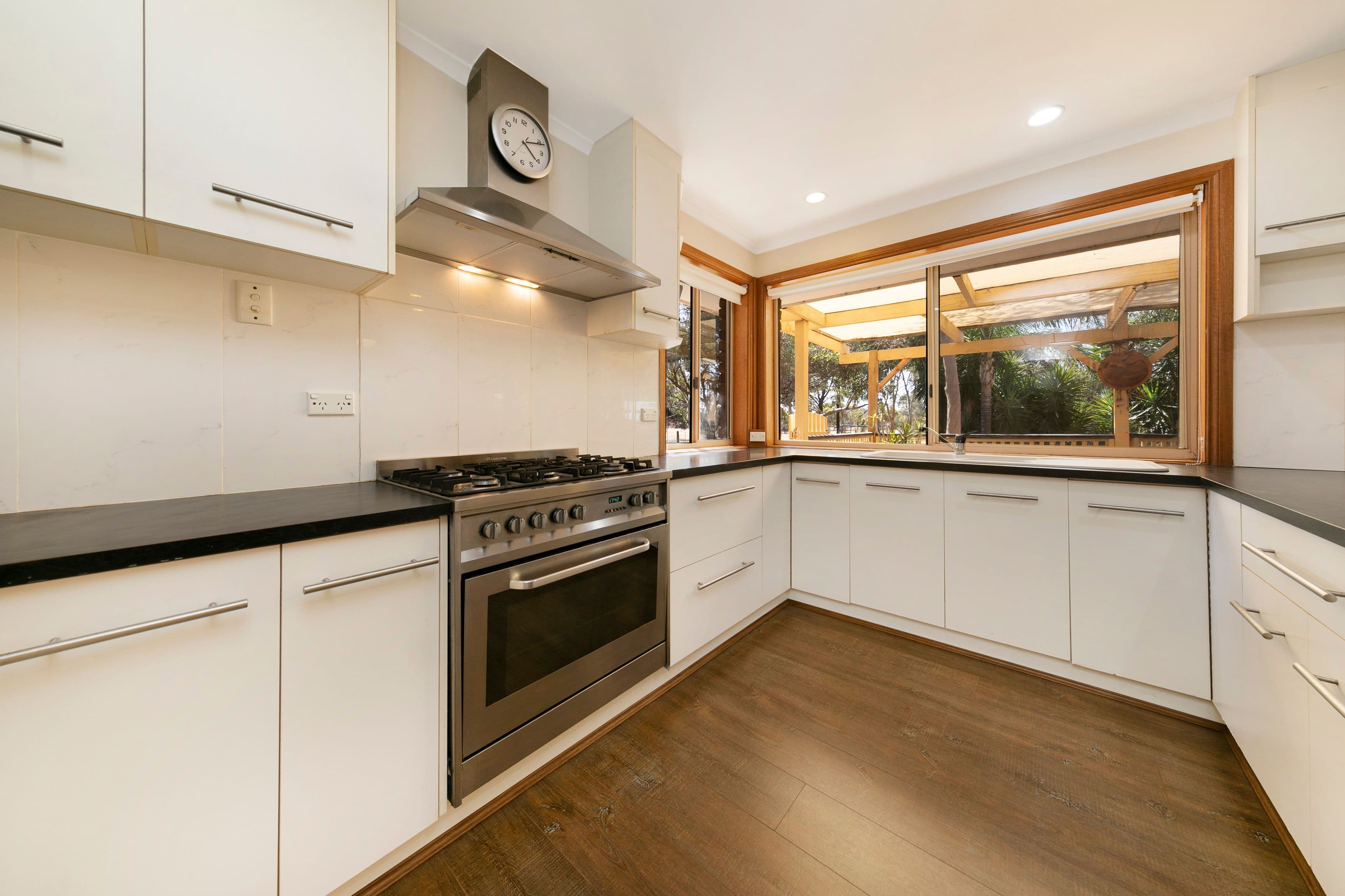 27 Hartigan Avenue, Kellyville NSW 2155, Kellyville - Thumbnail 4