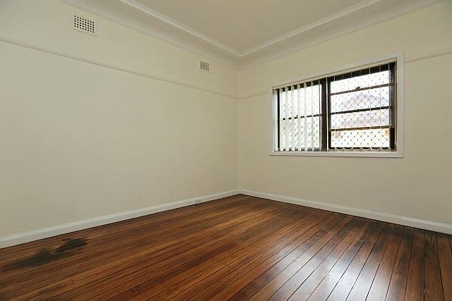 96 McMahon Road, YAGOONA NSW 2199, Yagoona - Thumbnail 4