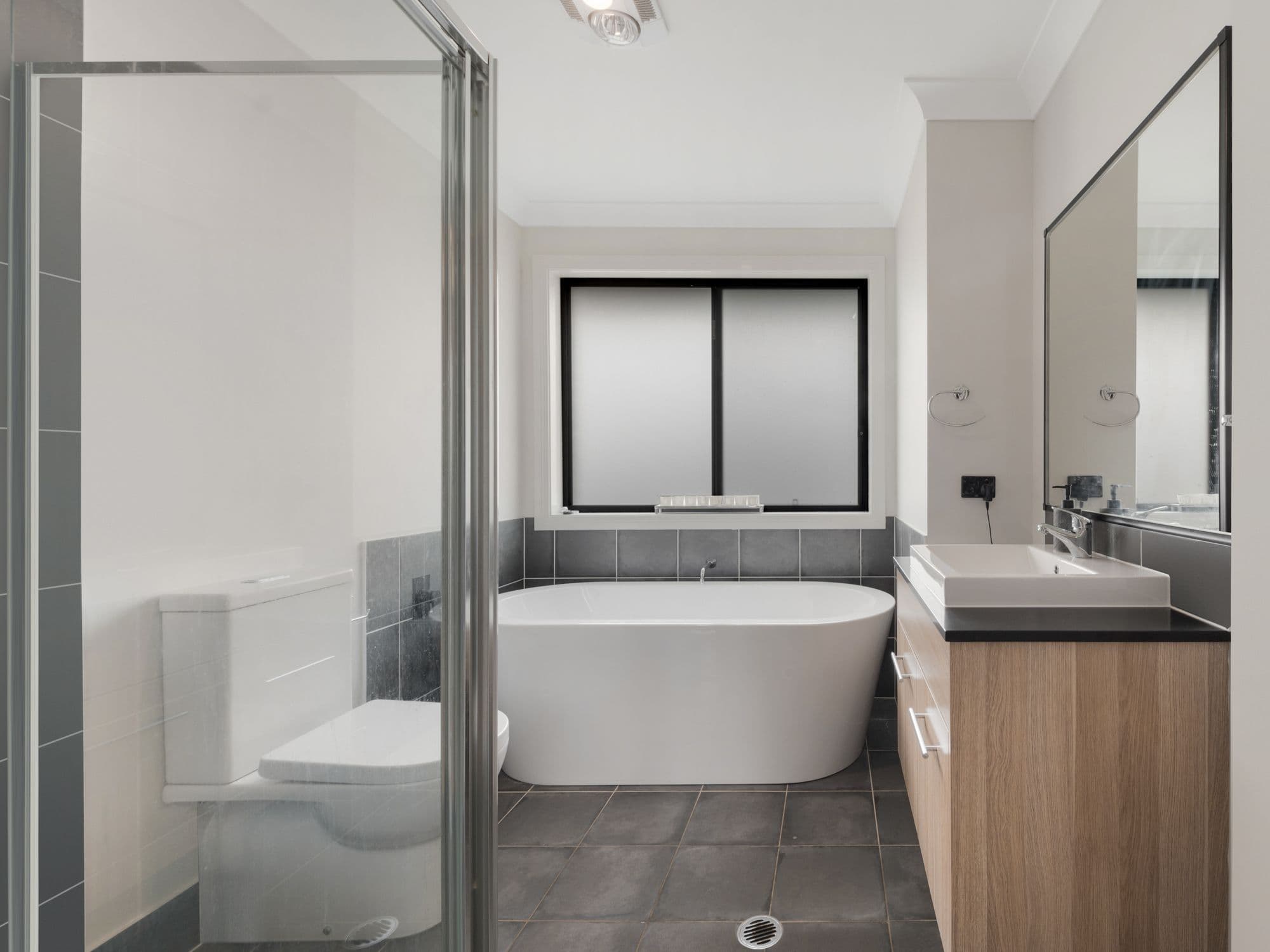 8 Leppington House Drive, Denham Court NSW 2565, Denham Court - Thumbnail 6