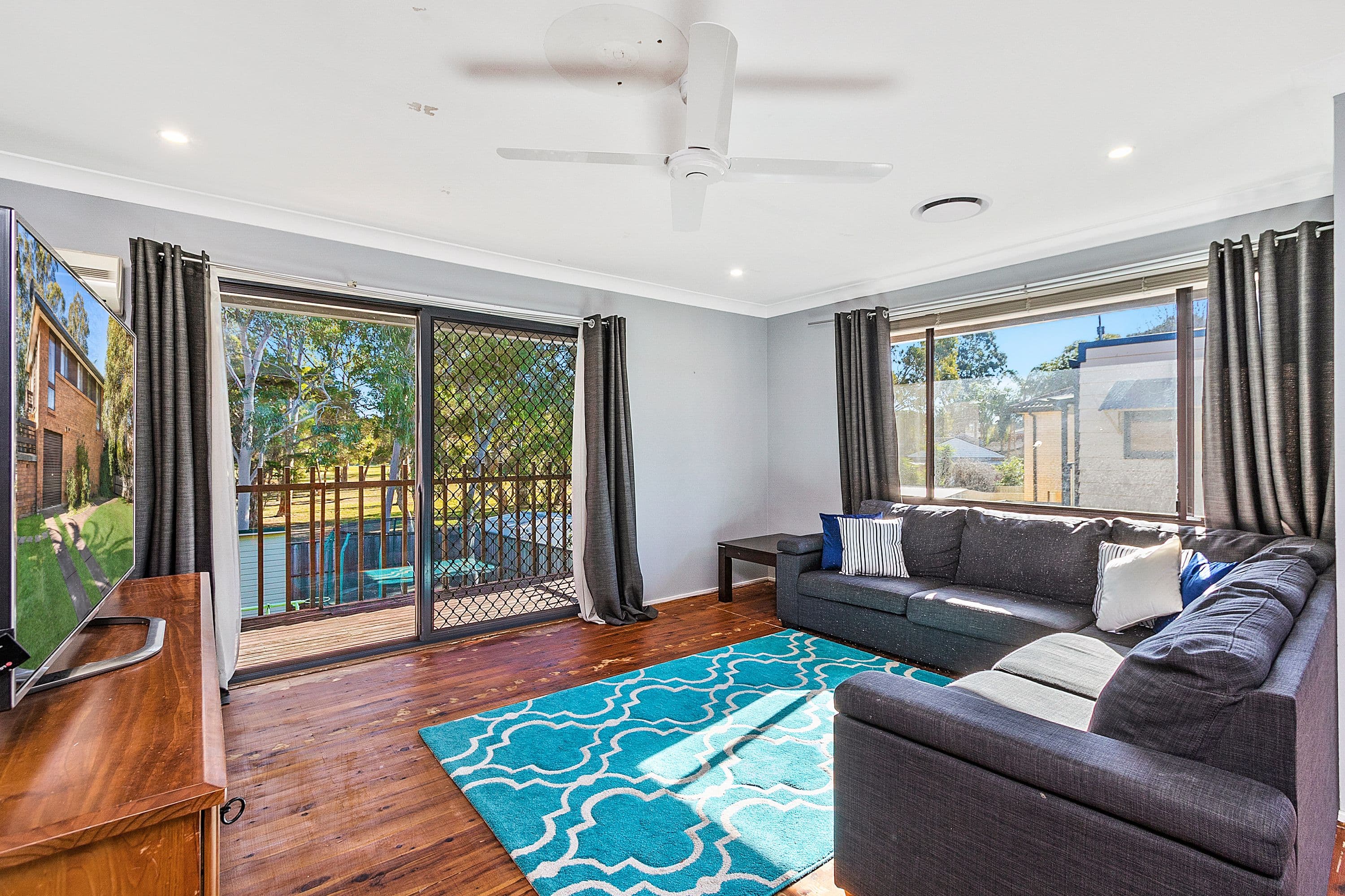 241 Mileham Street, South Windsor - Thumbnail 2