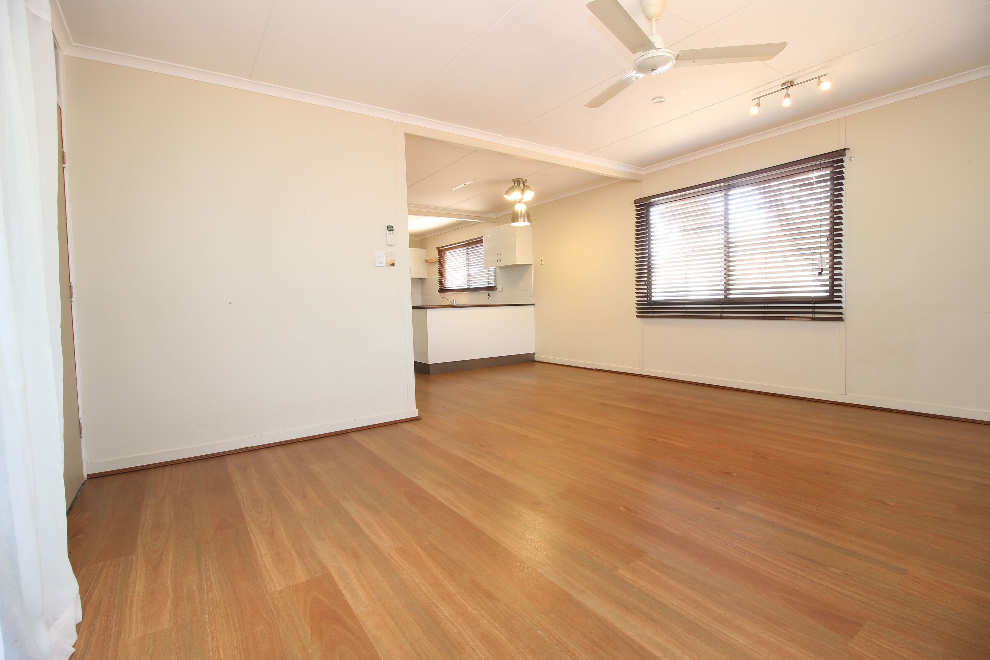 11 Retro Street, Capella QLD 4723, Capella - Thumbnail 7