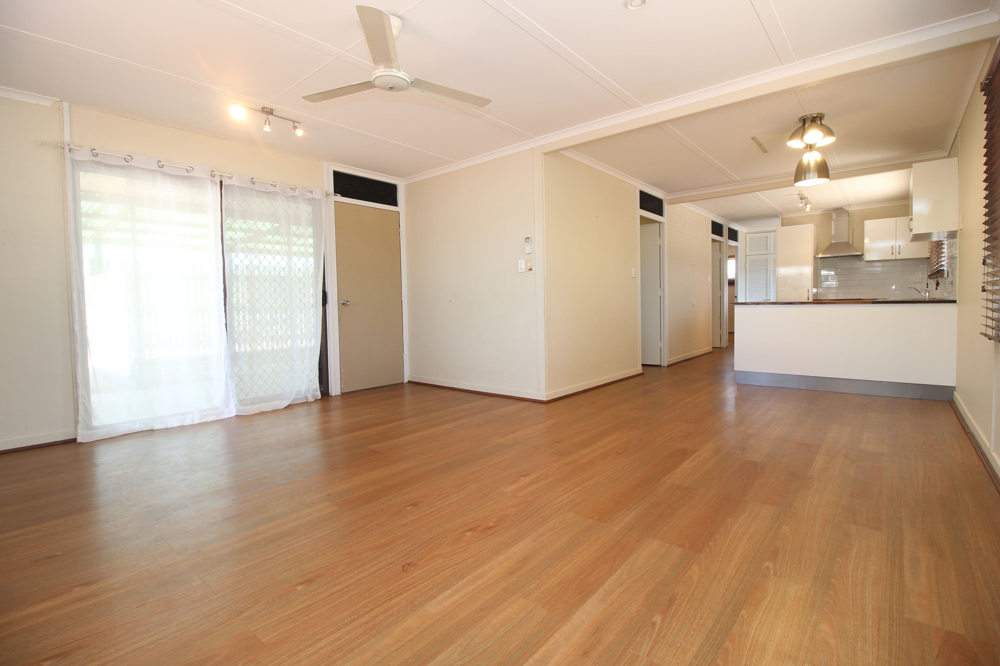 11 Retro Street, Capella QLD 4723, Capella - Thumbnail 8