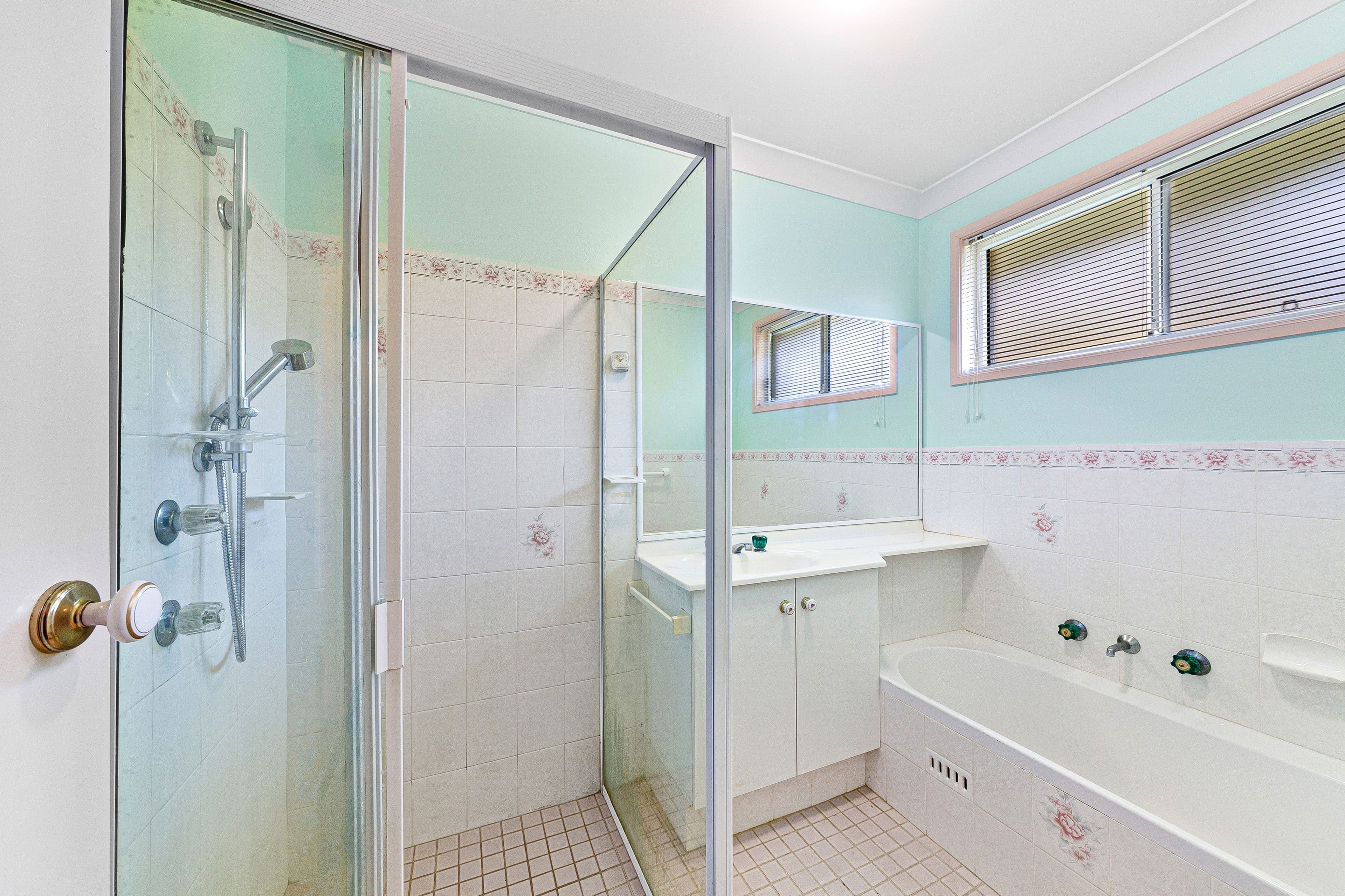 1 Tandara Close, Blue Haven NSW 2262, Blue Haven - Thumbnail 8