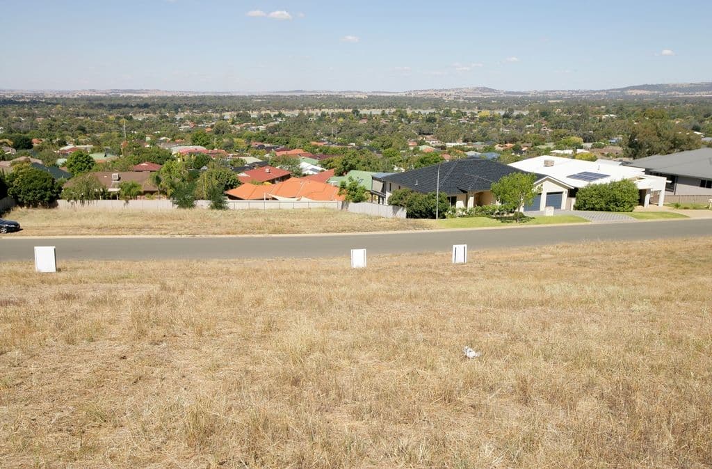 39 Atherton Crescent, Tatton NSW 2650, Tatton - Thumbnail 3