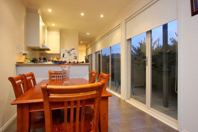 131 Henty Street, RESERVOIR VIC 3073, Reservoir - Thumbnail 2