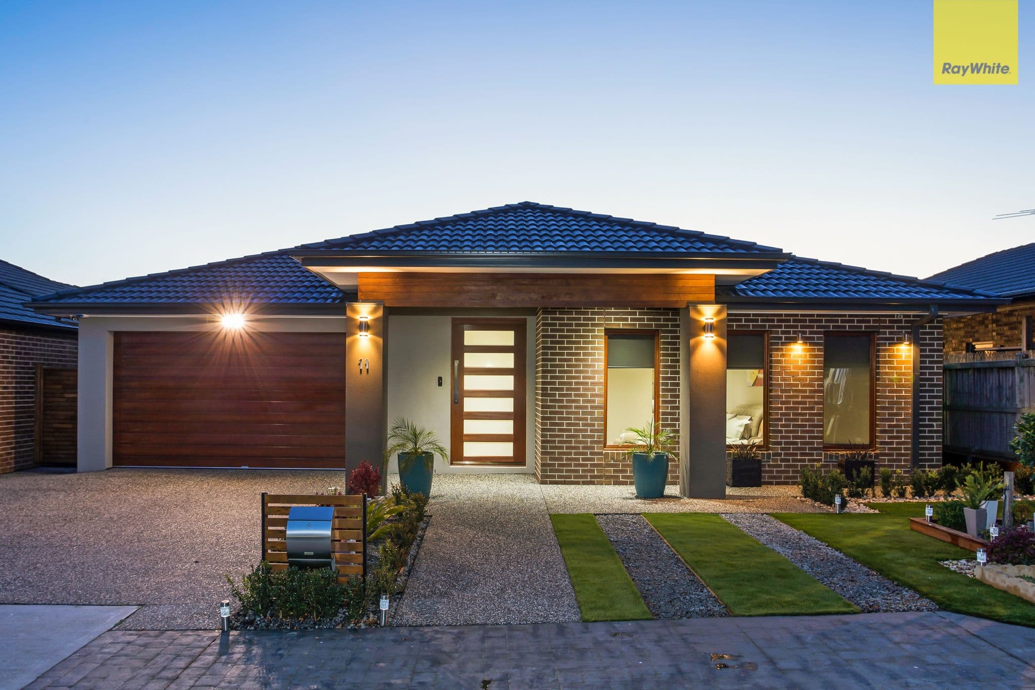 11 Aston Street, Craigieburn VIC 3064, Craigieburn - Image 1