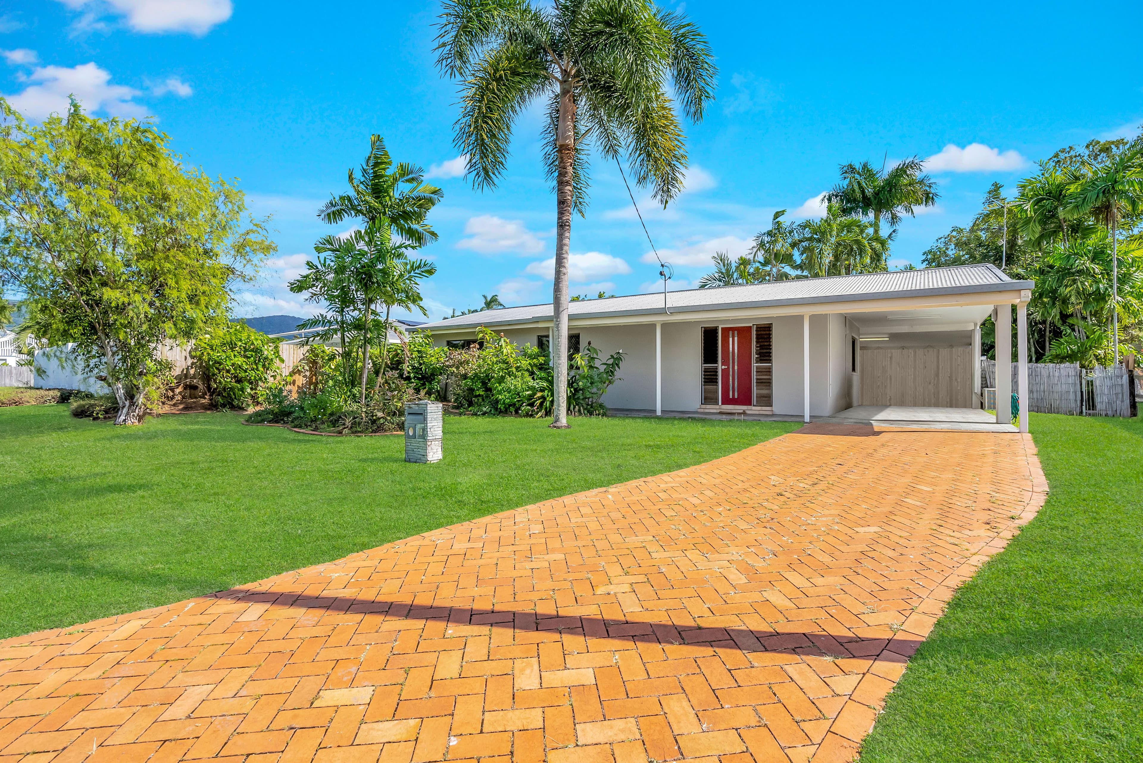 14 Conch Close, Trinity Beach QLD 4879, Trinity Beach - Image 1
