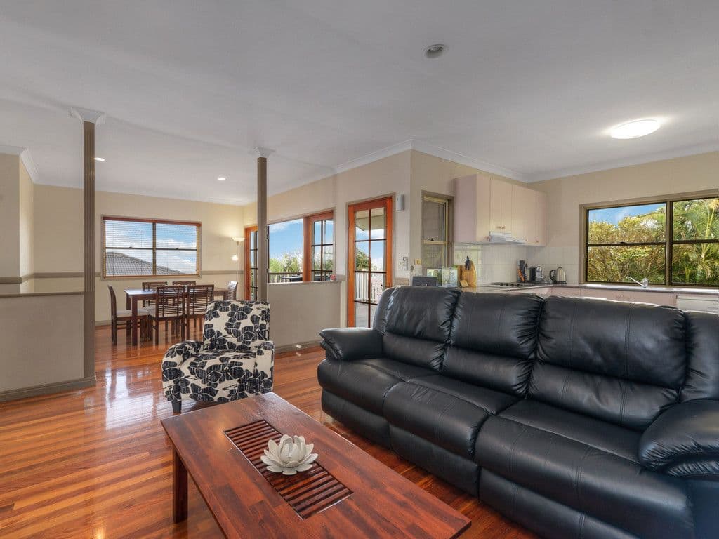 81 Main Avenue, Balmoral QLD 4171, Balmoral - Thumbnail 2