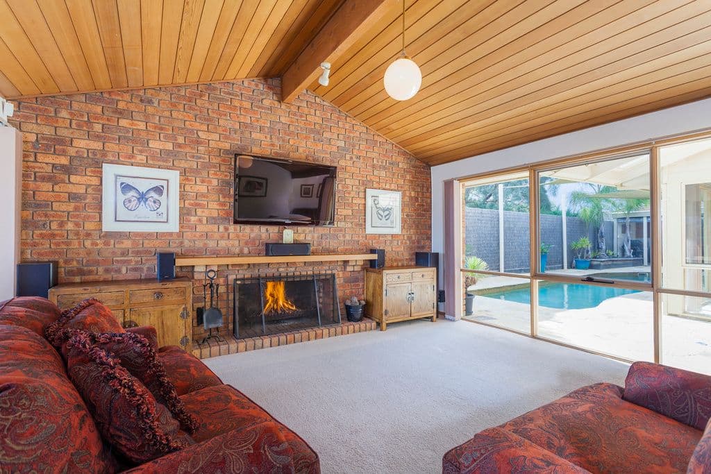 37 Glastonbury Drive, HIGHTON VIC 3216, Highton - Thumbnail 5