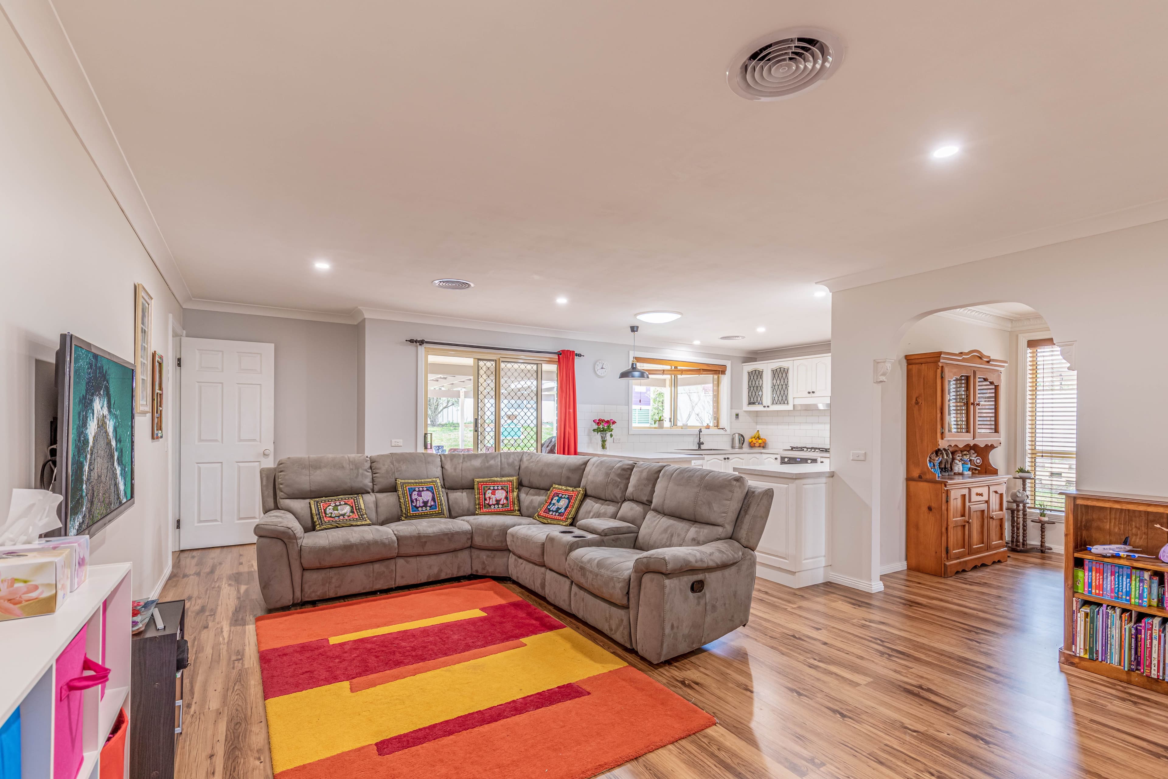 60 Opperman Way, Windradyne NSW 2795, Windradyne - Thumbnail 3