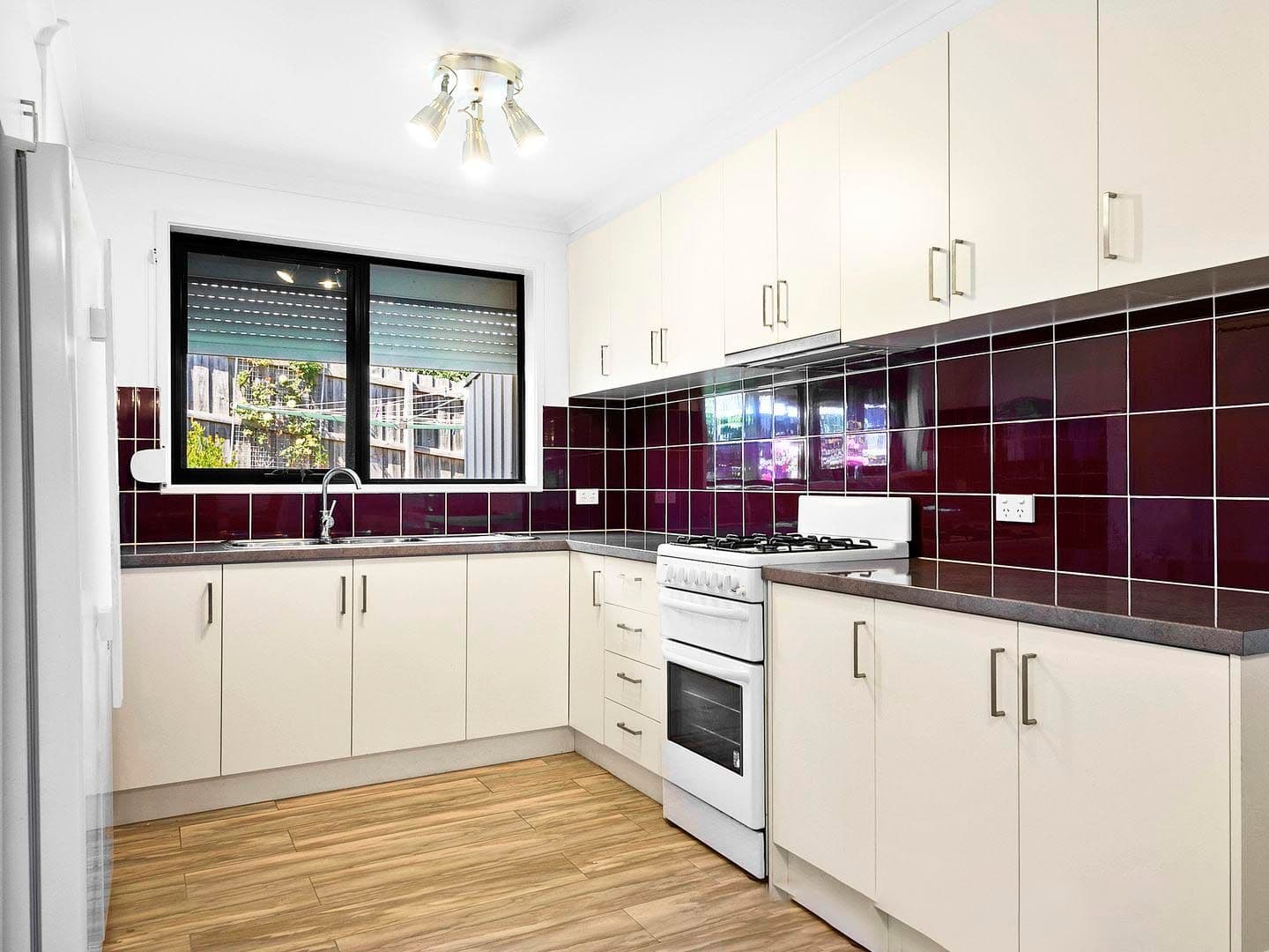 6 Robert Molyneux Avenue, Endeavour Hills VIC 3802, Endeavour Hills - Thumbnail 5