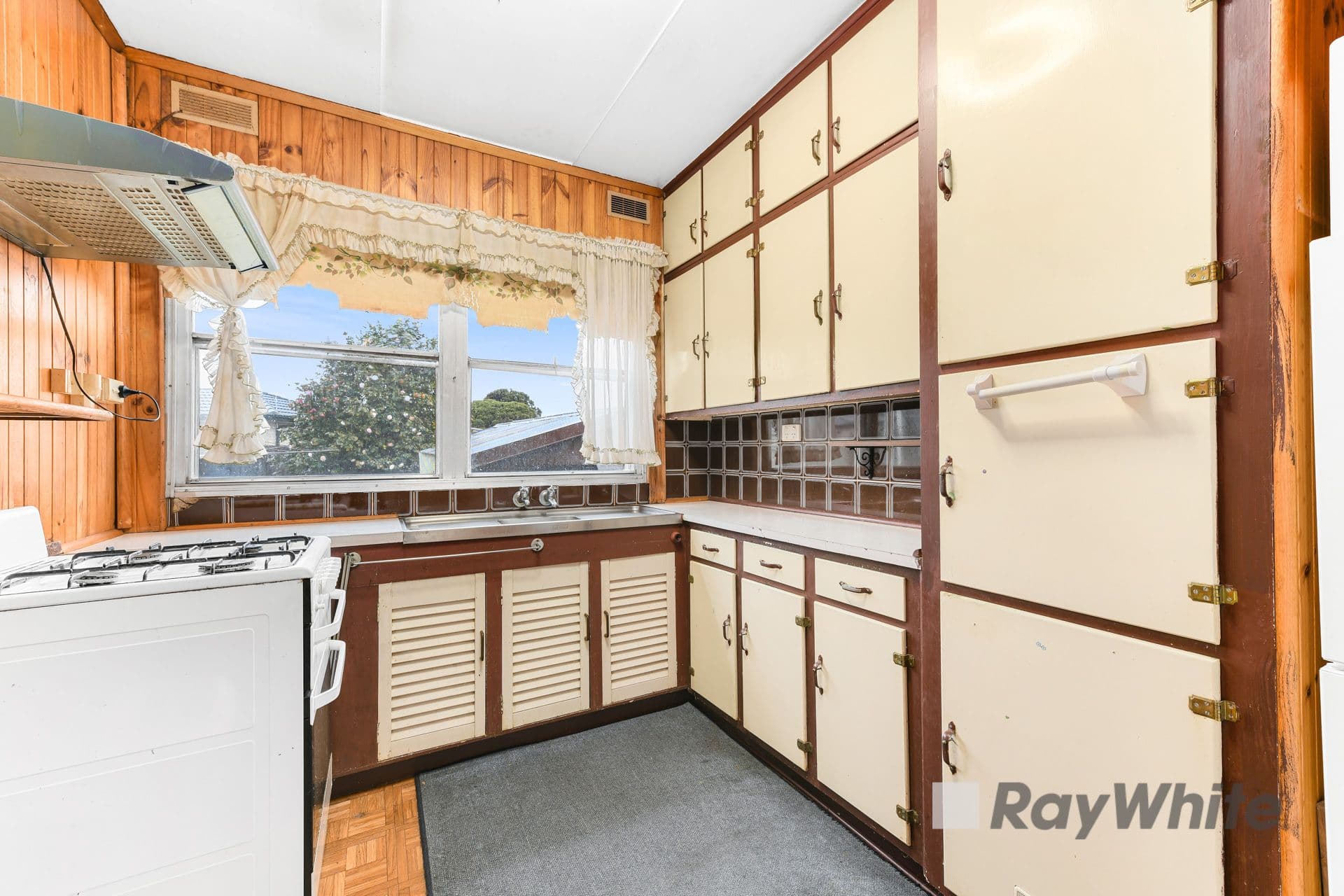 24 Ti Tree Drive, Doveton VIC 3177, Doveton - Thumbnail 3