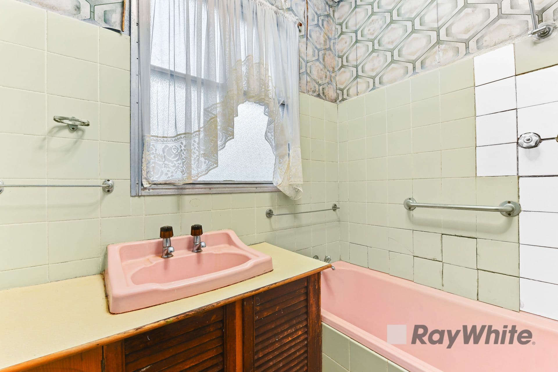 24 Ti Tree Drive, Doveton VIC 3177, Doveton - Thumbnail 5