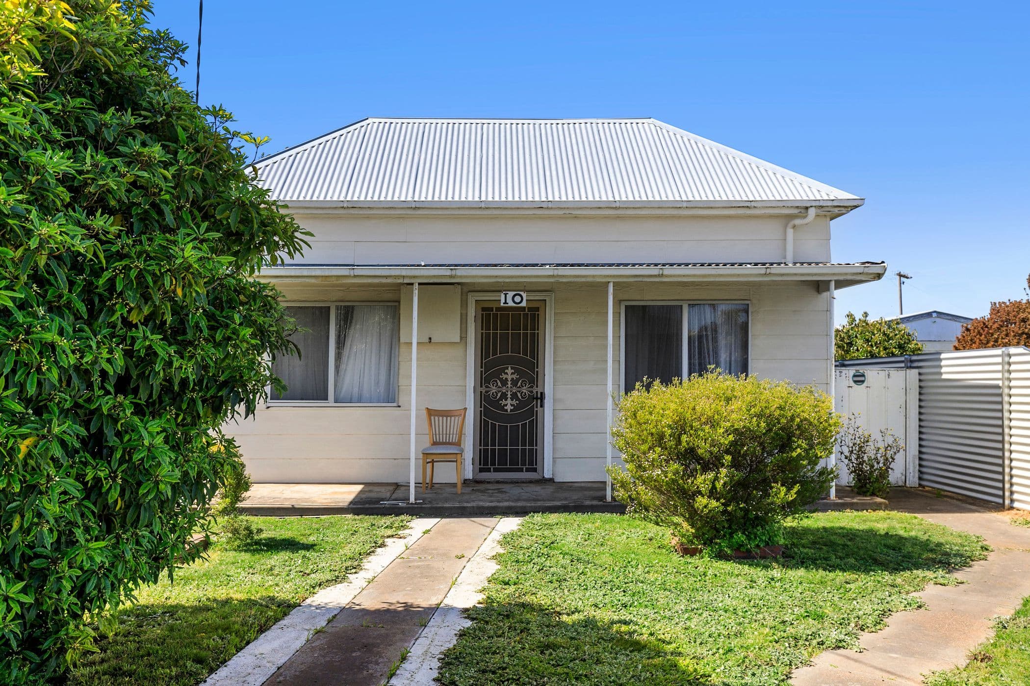 10 View Point Street, Ararat VIC 3377, Ararat - Image 1