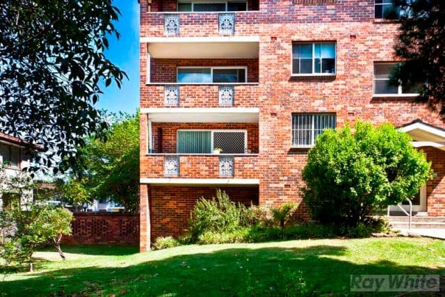 8-10  Ulverstone Street, FAIRFIELD NSW 2165, Fairfield - Thumbnail 3