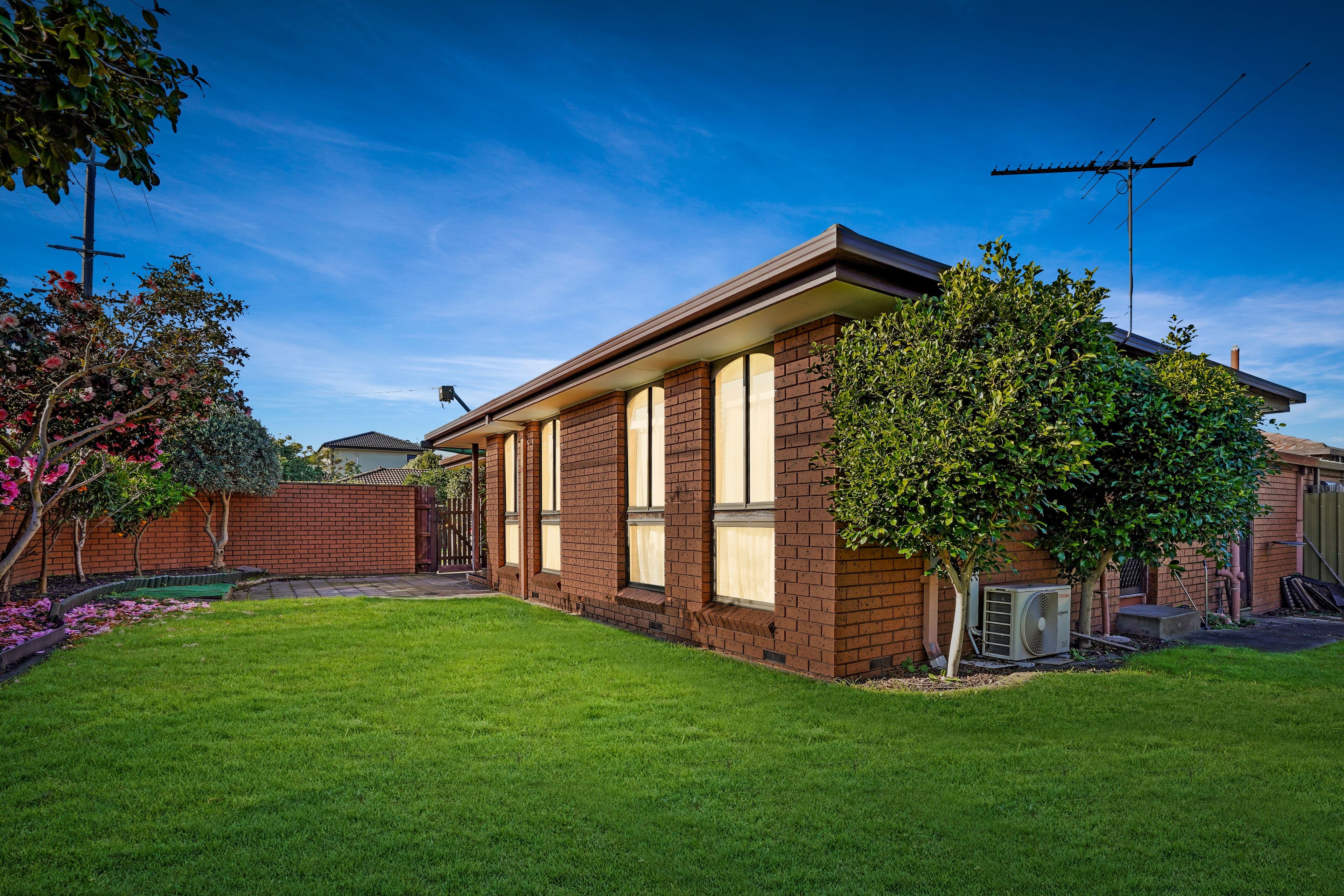 942 Heatherton Road, Springvale South VIC 3172, Springvale South - Thumbnail 8