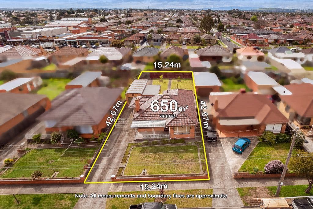 12 Cedar Street, THOMASTOWN VIC 3074, Thomastown - Thumbnail 2