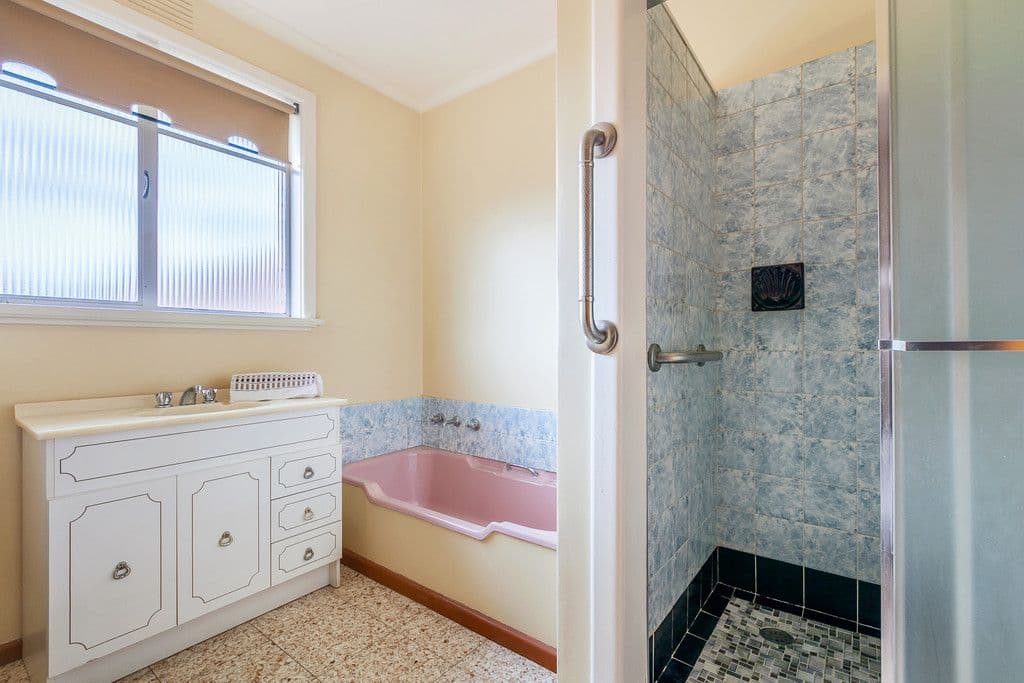 12 Cedar Street, THOMASTOWN VIC 3074, Thomastown - Thumbnail 7
