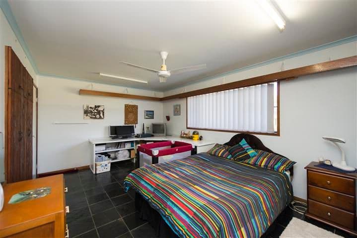 34 Watt Street, WEST GLADSTONE QLD 4680, West Gladstone - Thumbnail 8