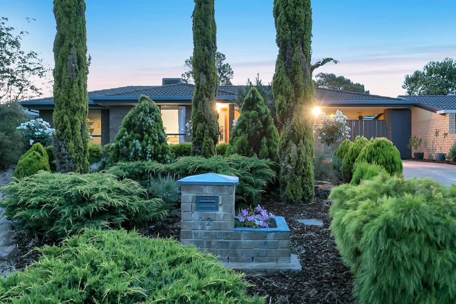 12 Lynly Court, Morphett Vale - Image 1