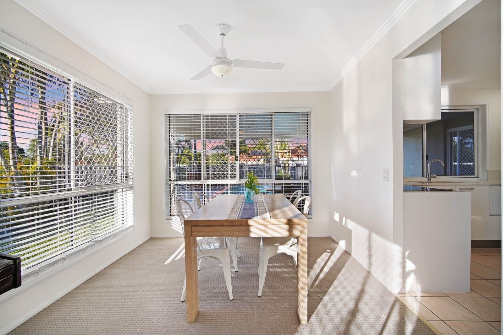 2 Ilminster Crescent, Mudgeeraba QLD 4213, Mudgeeraba - Thumbnail 3