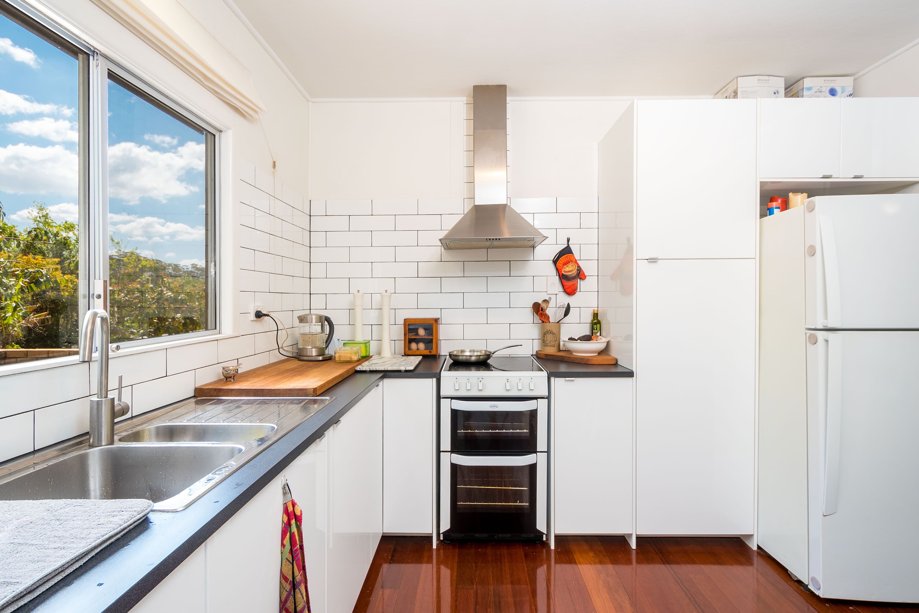 10 Southport Avenue, Tamborine Mountain QLD 4272, Tamborine Mountain - Thumbnail 3