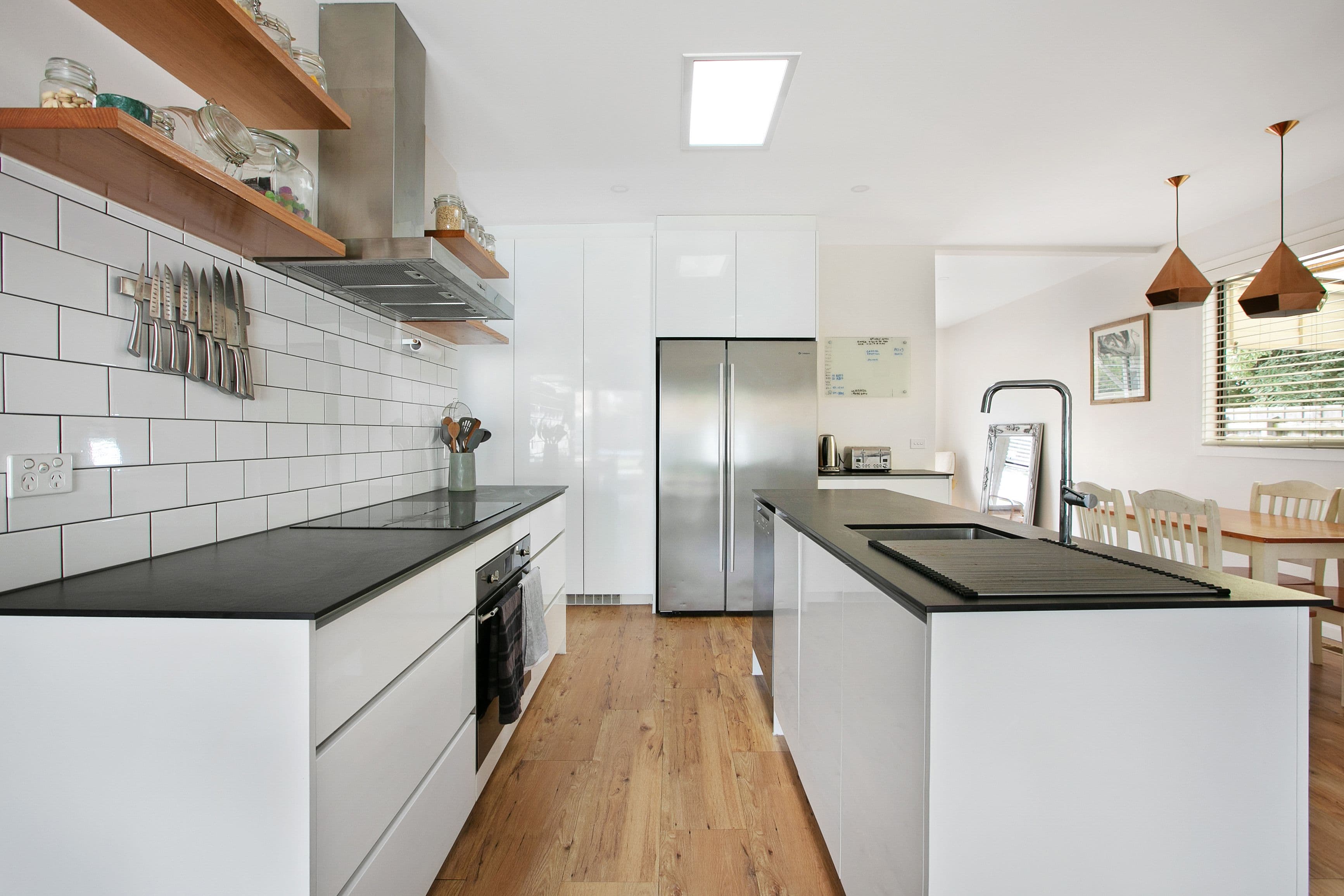 54 Whitelaw Street, Reservoir VIC 3073, Reservoir - Thumbnail 6