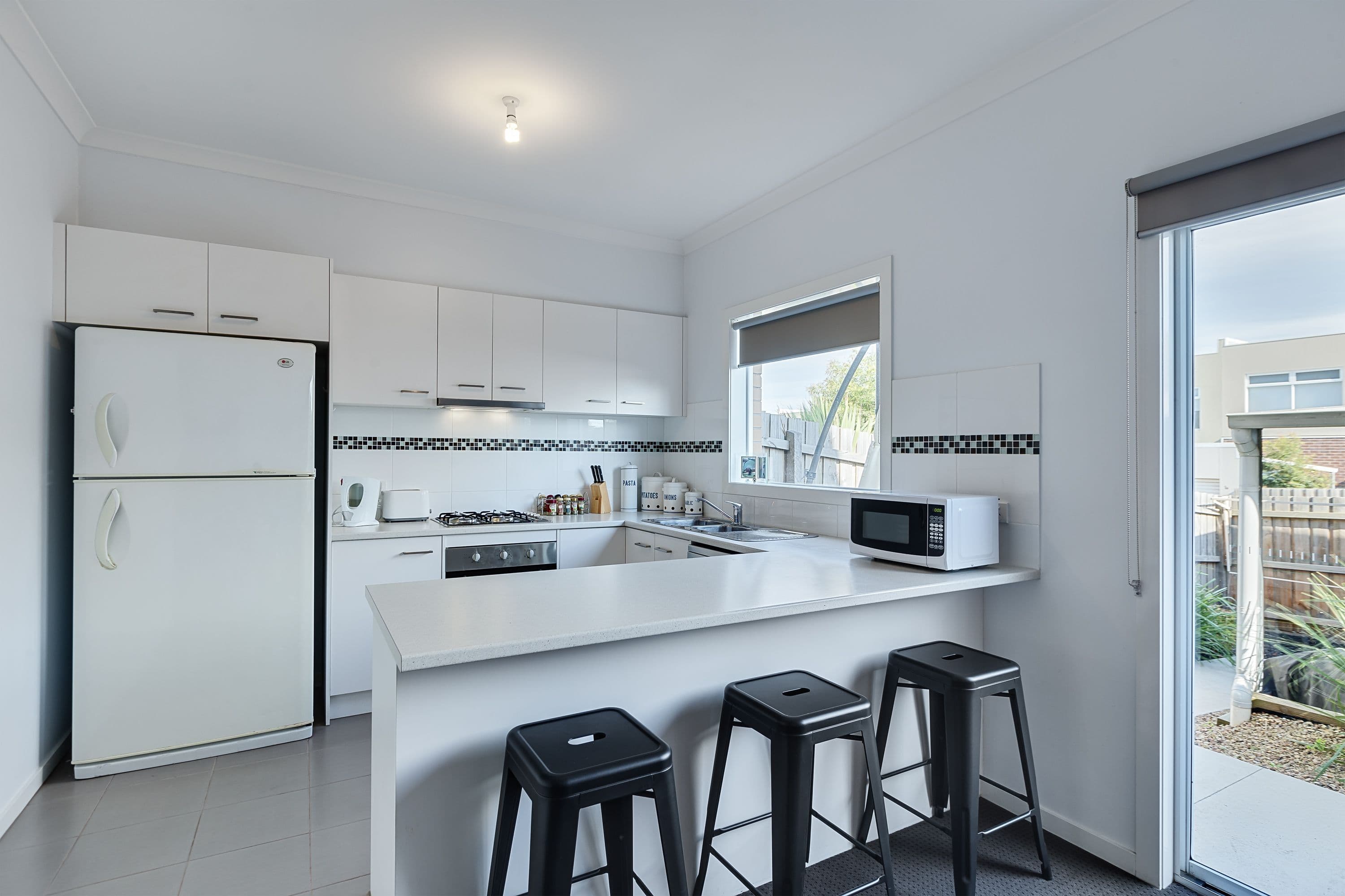 85 Cotters Road, Epping VIC 3076, Epping - Thumbnail 2