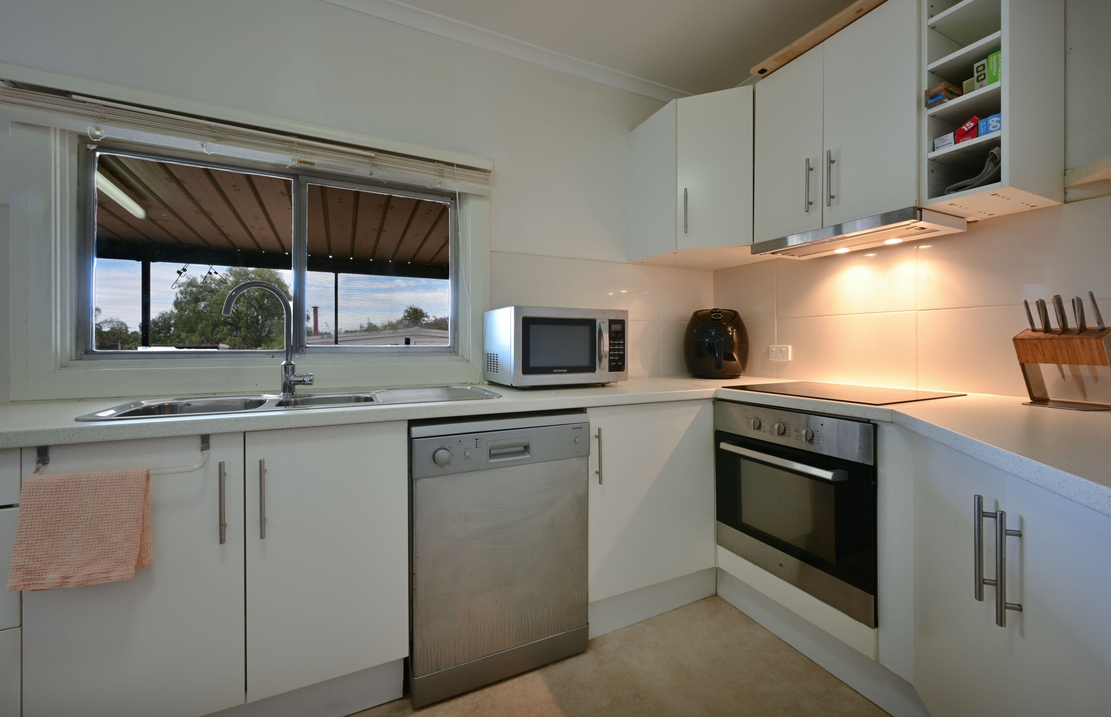 3 Bond Street, Port Augusta West SA 5700, Port Augusta West - Thumbnail 5