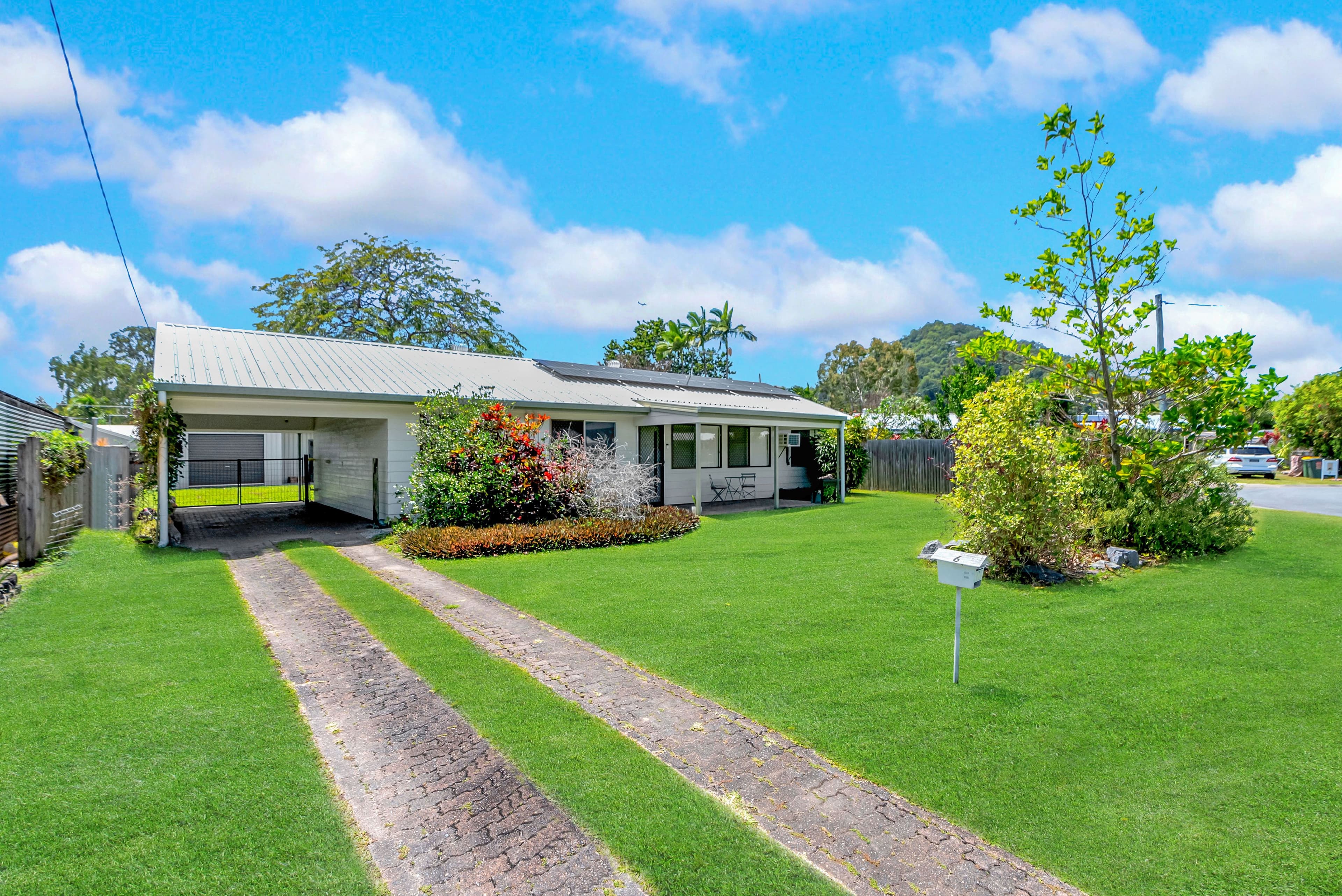 6 Whelk Close, Trinity Beach QLD 4879, Trinity Beach - Image 1