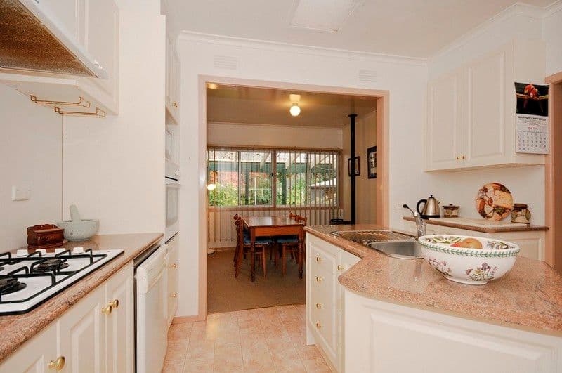 23 TENNYSON Avenue, KILSYTH VIC 3137, Kilsyth - Thumbnail 5