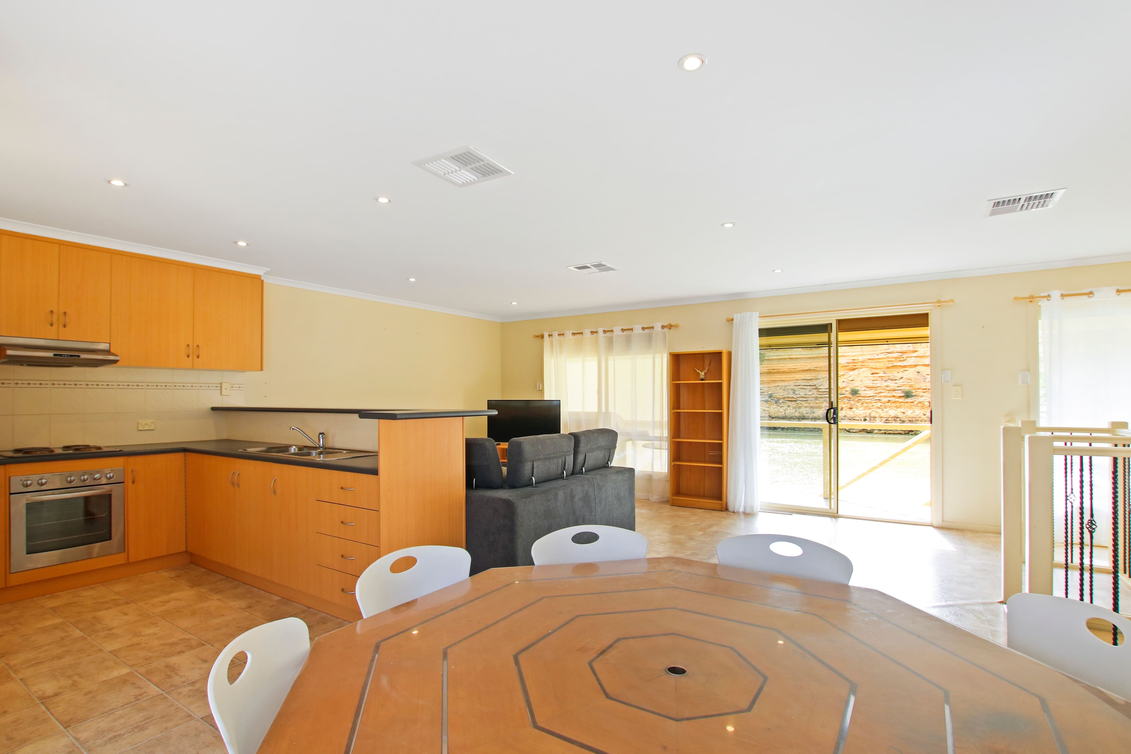 106 Page Drive, Blanchetown SA 5357, Blanchetown - Thumbnail 5