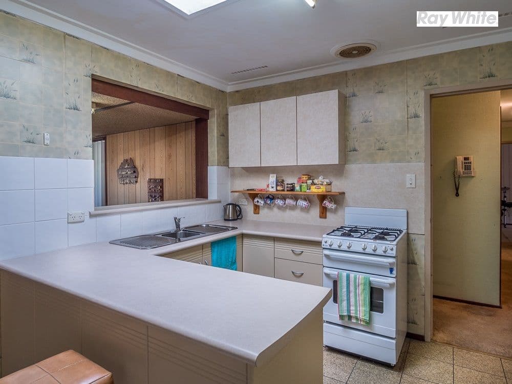 23 Carawatha Avenue, Mount Nasura WA 6112, Mount Nasura - Thumbnail 7