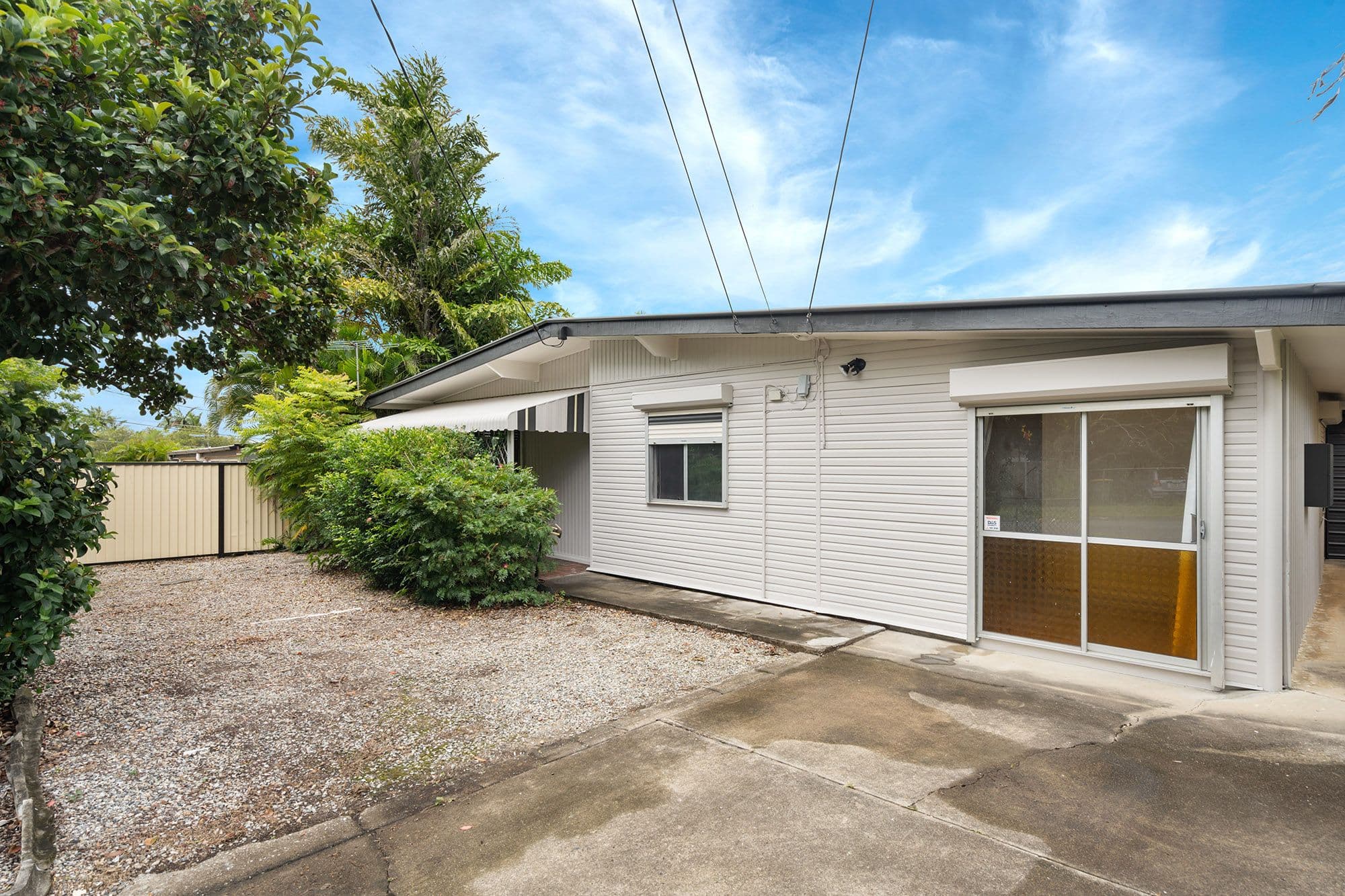 8 Kelvin Street, Woodridge QLD 4114, Woodridge - Thumbnail 2