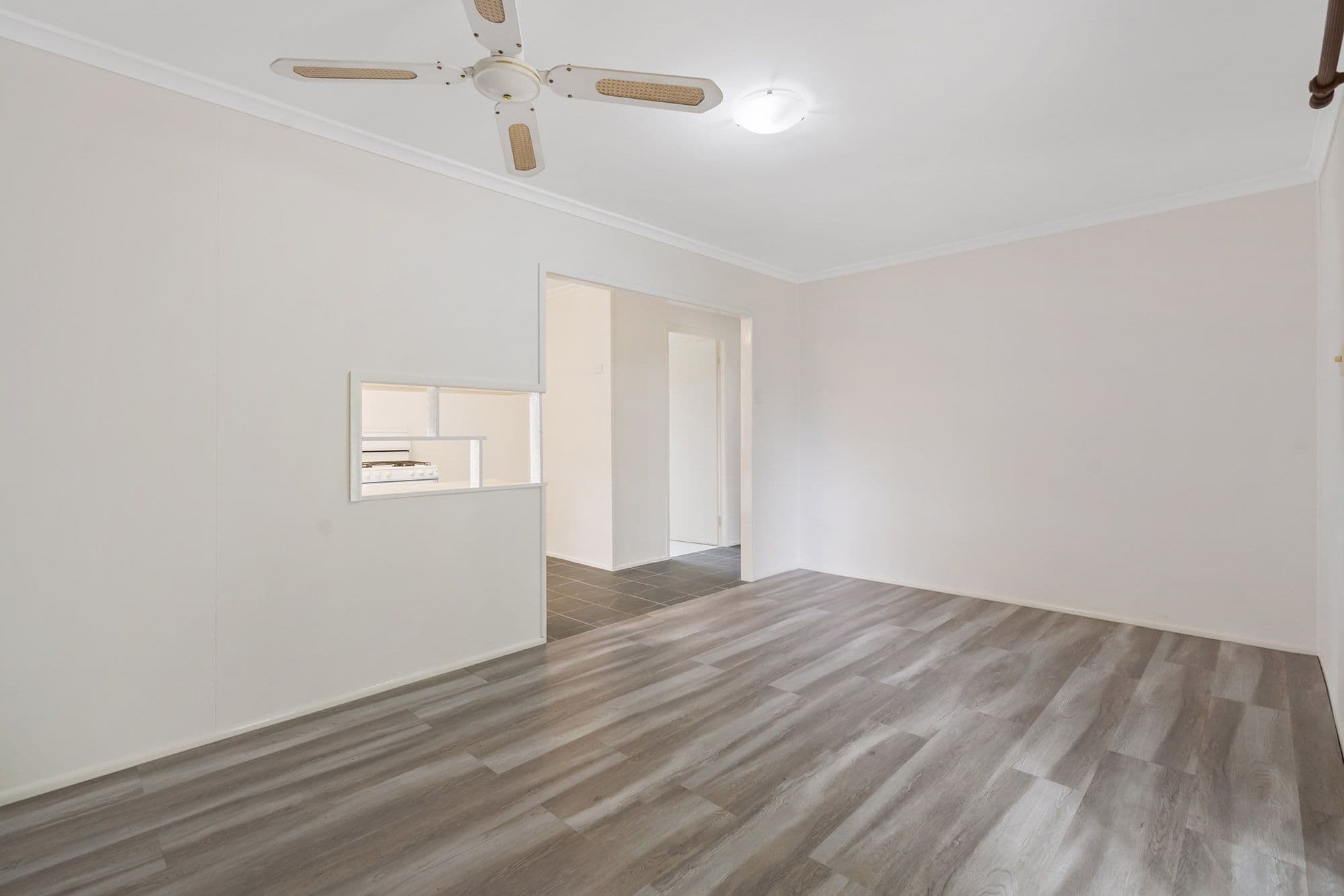 8 Kelvin Street, Woodridge QLD 4114, Woodridge - Thumbnail 7
