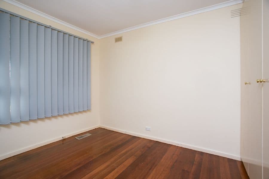 7 Elizabeth Street, MELTON SOUTH VIC 3338, Melton South - Thumbnail 5