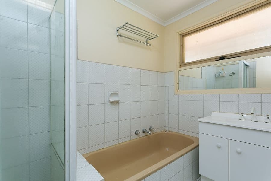 7 Elizabeth Street, MELTON SOUTH VIC 3338, Melton South - Thumbnail 7