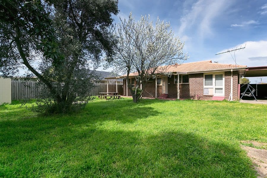 7 Elizabeth Street, MELTON SOUTH VIC 3338, Melton South - Thumbnail 8