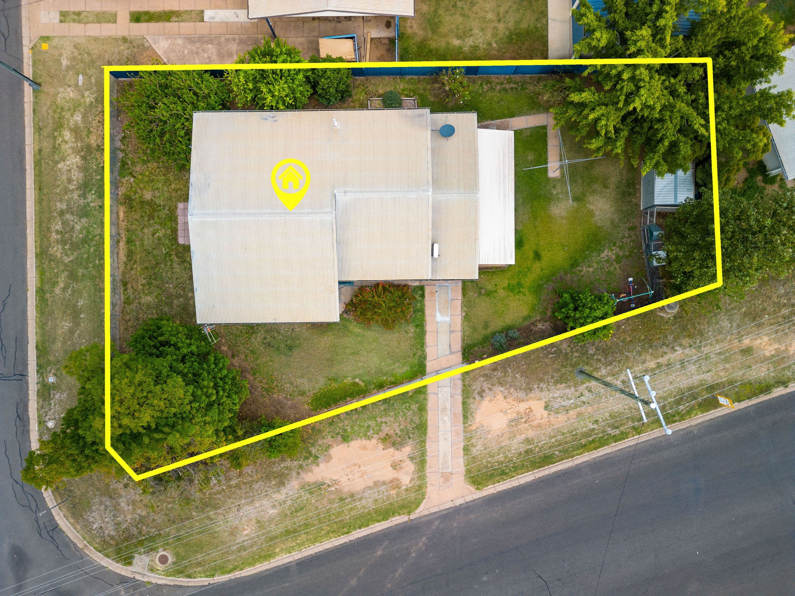 21 Sunflower Place, Emerald QLD 4720, Emerald - Thumbnail 3