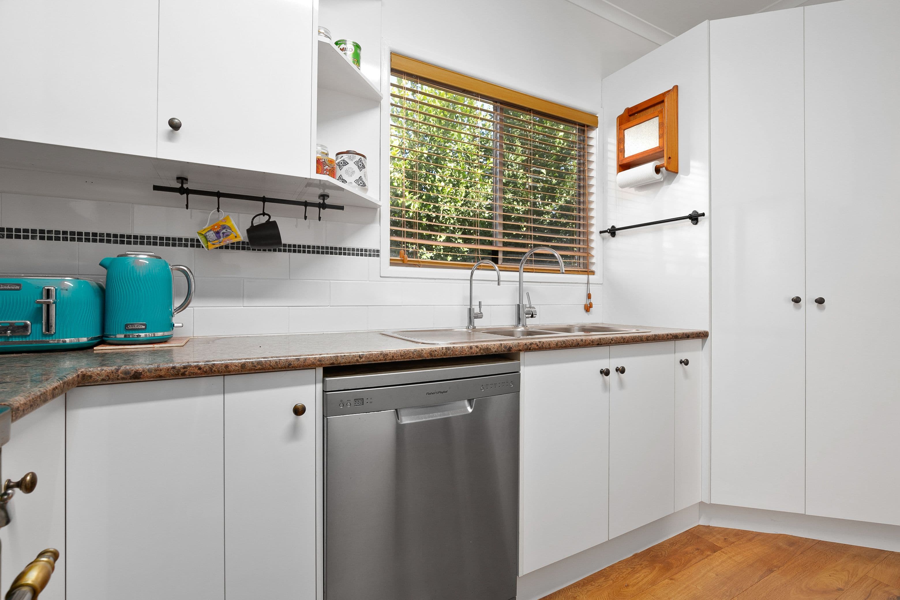 21 Sunflower Place, Emerald QLD 4720, Emerald - Thumbnail 5